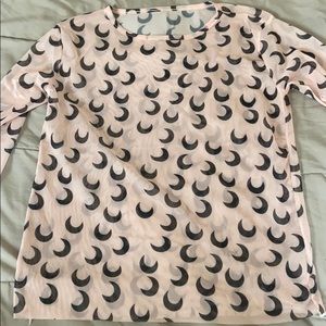 Moon designed mesh peach top